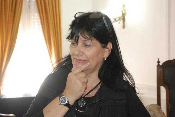 Informes::Rosa Cámpora apuntó que para consultas y gestiones hay que dirigirse al teléfono 0353 -4533343, interno 419, del municipio rosa_camp