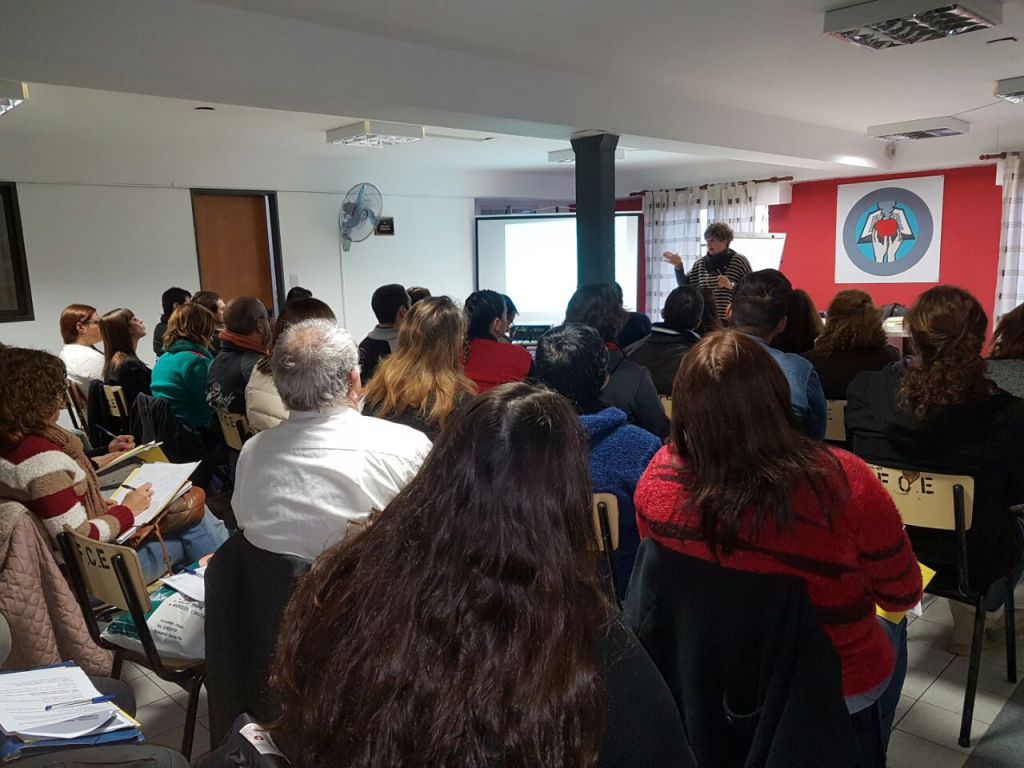 Capacitación de cooperadores escolares en Rosario